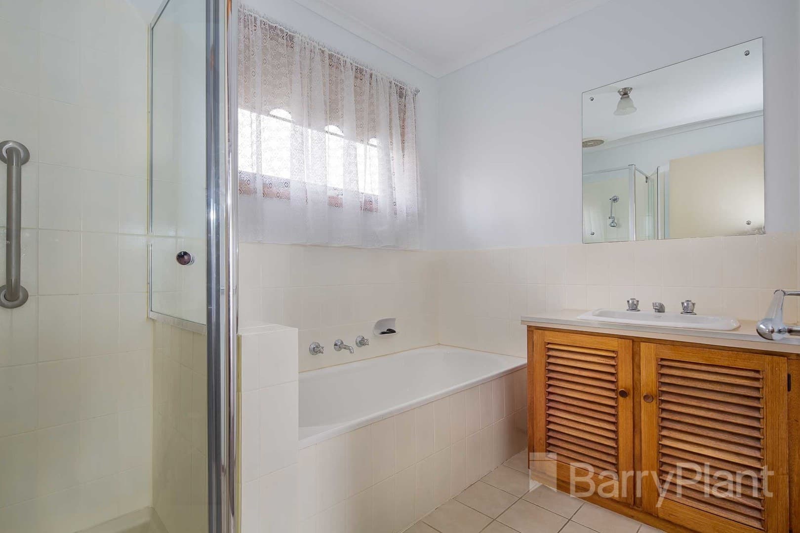 13 The GrangeSoldiers Hill, VIC 3350  - Leased, Soldiers Hill - Thumbnail 4