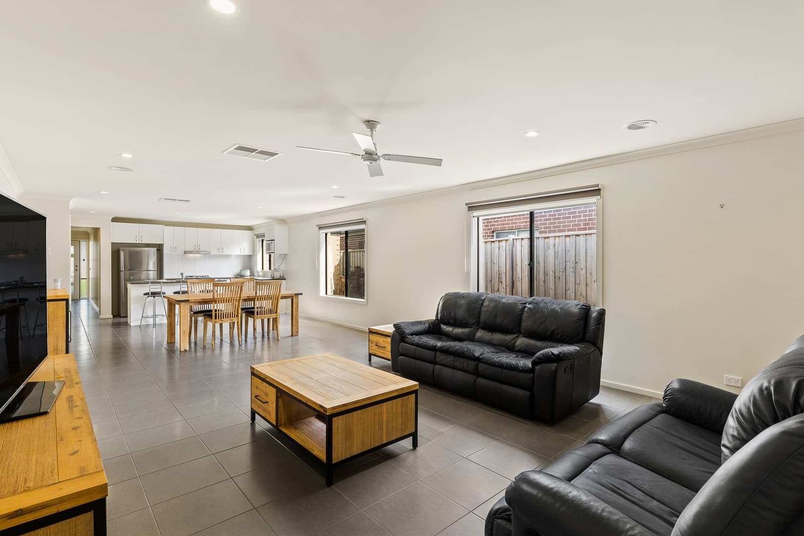 6 Comet AvenueDoreen, VIC 3754  - Leased, Doreen - Thumbnail 2