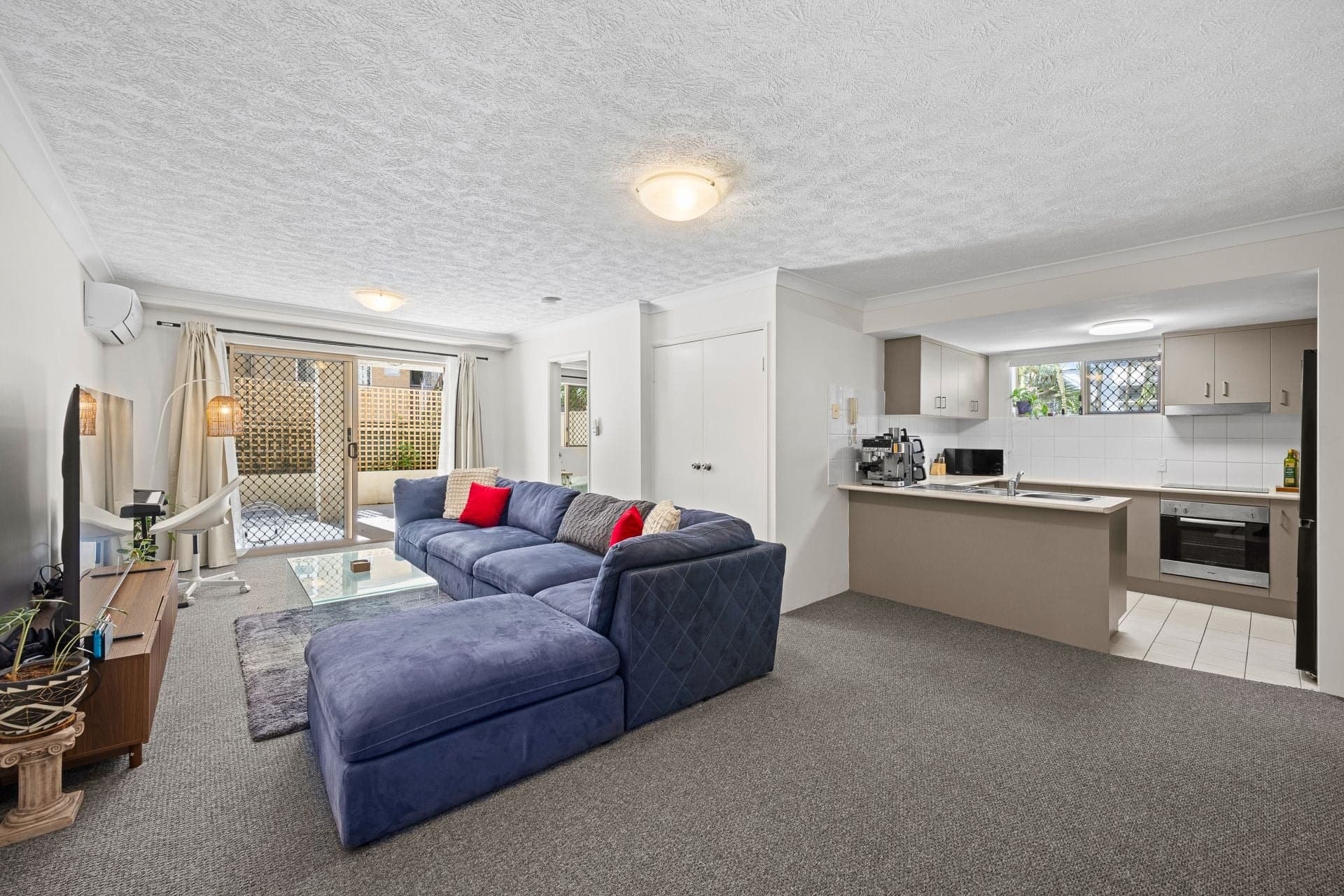 5/17 Lather Street, Southport, Southport - Thumbnail 3