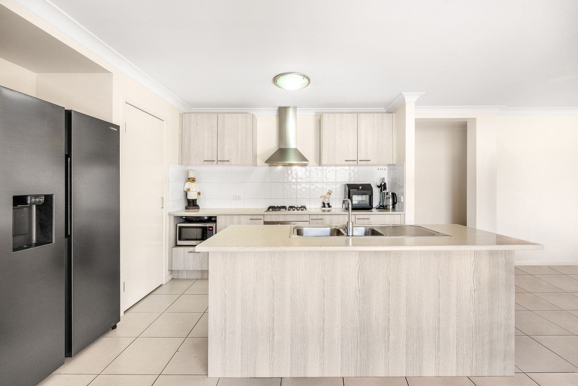 7 Waterhouse Drive, Willow Vale, Willow Vale - Thumbnail 4