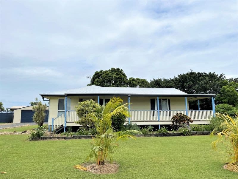 65 Davenport Drive, Coonarr, Coonarr - Thumbnail 2