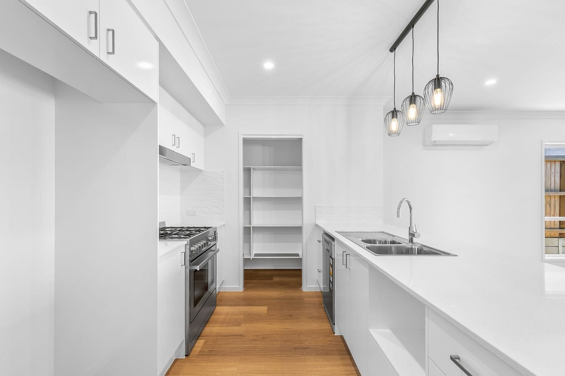 65 Hyde Drive, Yarrabilba, Yarrabilba - Thumbnail 3