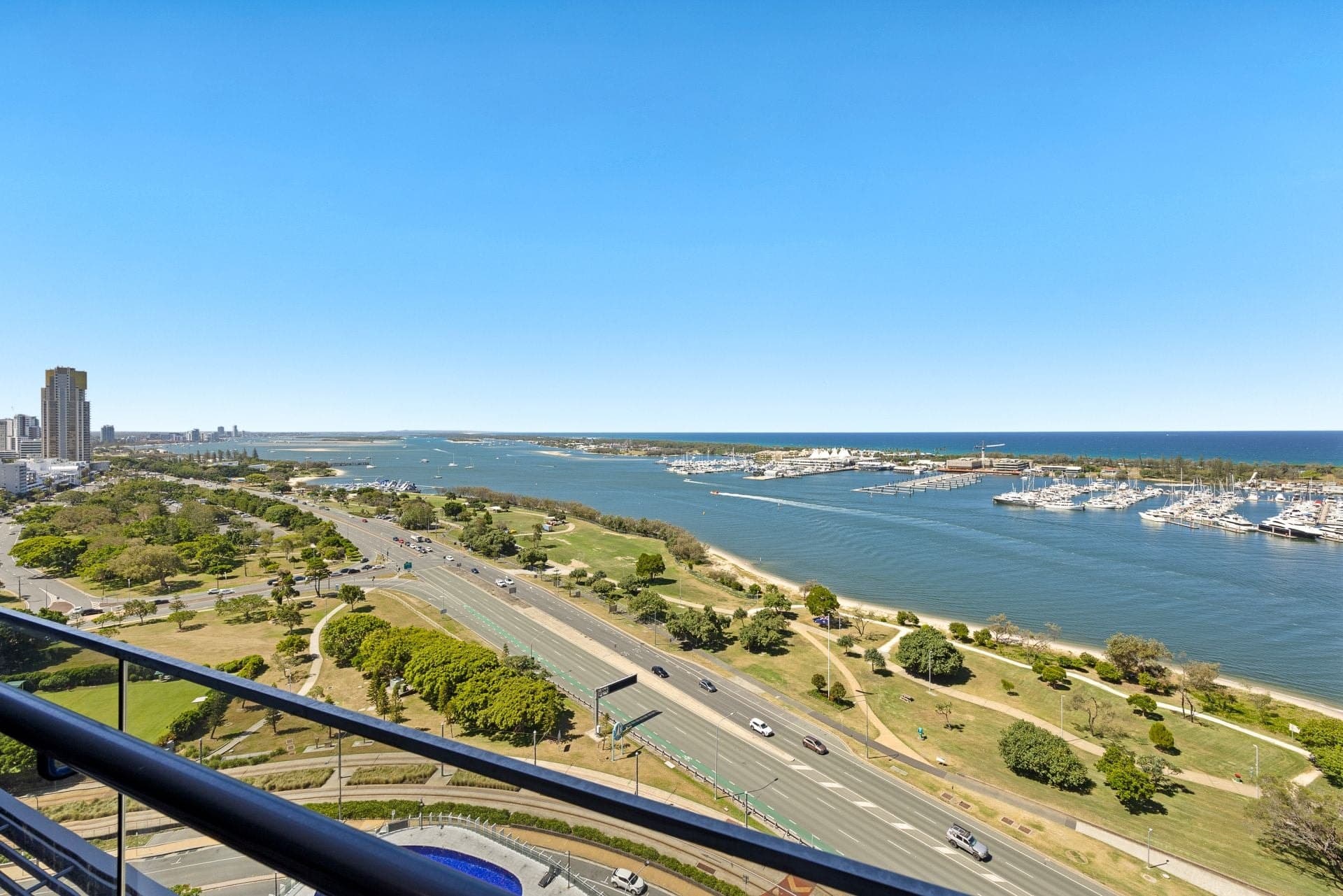 1809/2 Como Crescent, Southport, Southport - Thumbnail 6