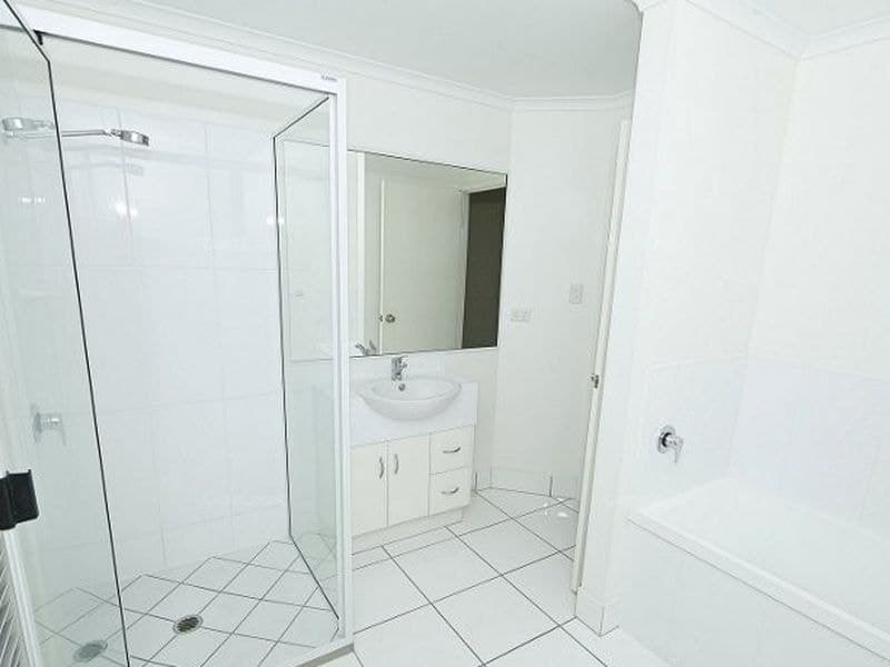 1 / 2 King Street, Bundaberg North, Bundaberg North - Thumbnail 6
