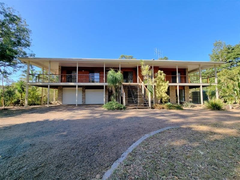 18 Kingfisher Crescent, Moore Park Beach, Moore Pa.. - Thumbnail 2