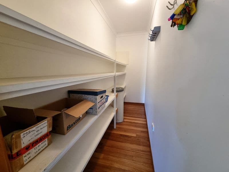 18 Kingfisher Crescent, Moore Park Beach, Moore Pa.. - Thumbnail 6