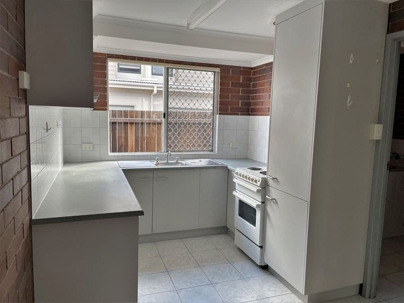 2 / 14 Water Street, Bundaberg S..., Bundaberg S.. - Thumbnail 3