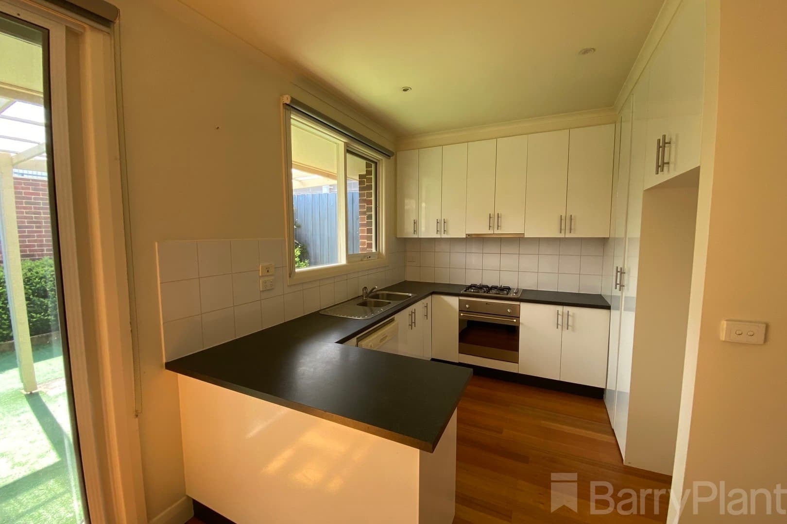 1/610 Neerim RoadHughesdale, VIC 3166  - Leased, Hughesdale - Thumbnail 3