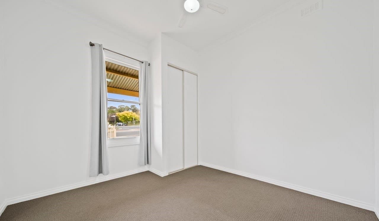 18 Russell StreetQuarry Hill, VIC 3550  - Leased, Quarry Hill - Thumbnail 4