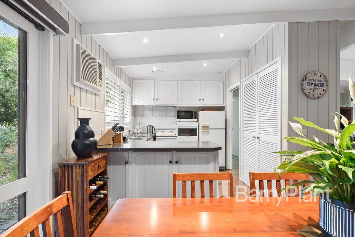 29 Harridge StreetRosebud, VIC 3939  - Leased, Rosebud - Thumbnail 7
