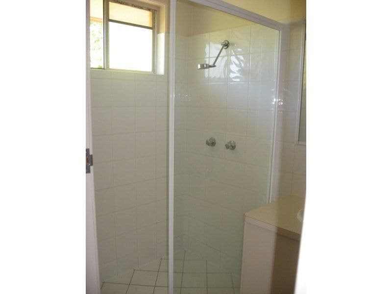 4 / 6 Grigor Street, Avenell Hei..., Avenell Hei.. - Thumbnail 5