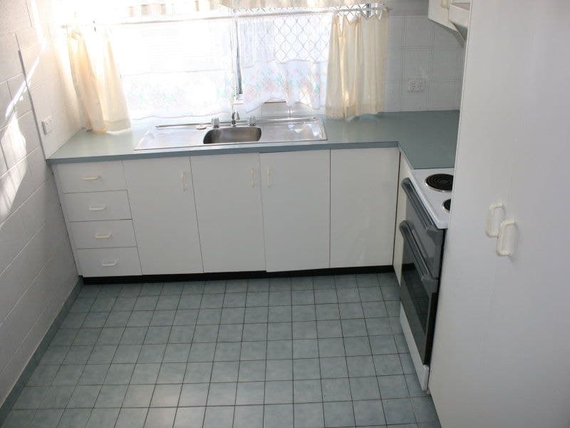 1 / 3 Kensington Street, Norville, Norville - Thumbnail 5