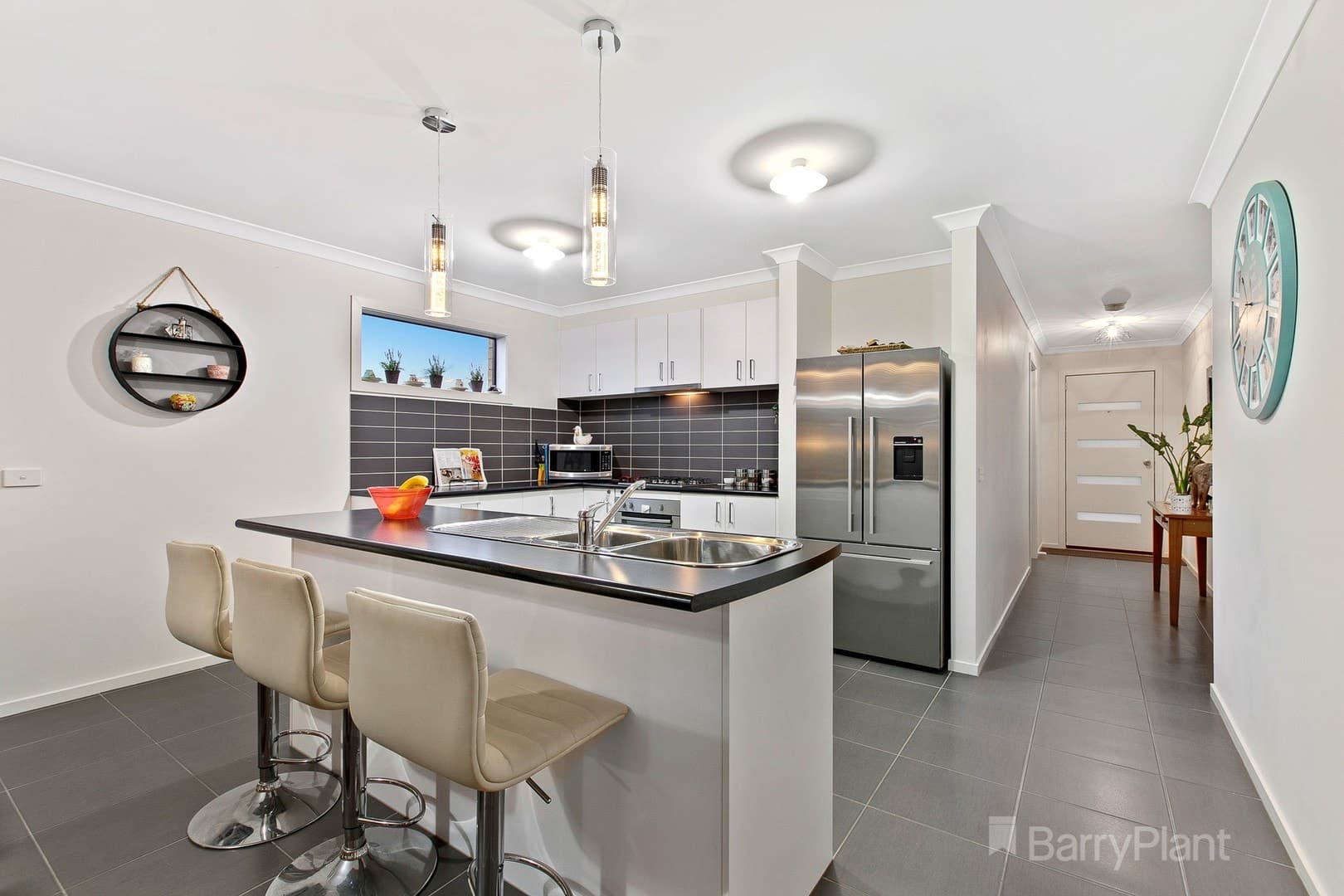 18 Sienna WayPakenham, VIC 3810  - Leased, Pakenham - Thumbnail 4