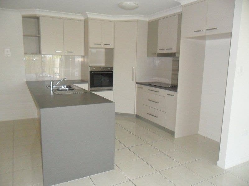 7 / 29 Avenell Street, Avenell H..., Avenell H.. - Thumbnail 3
