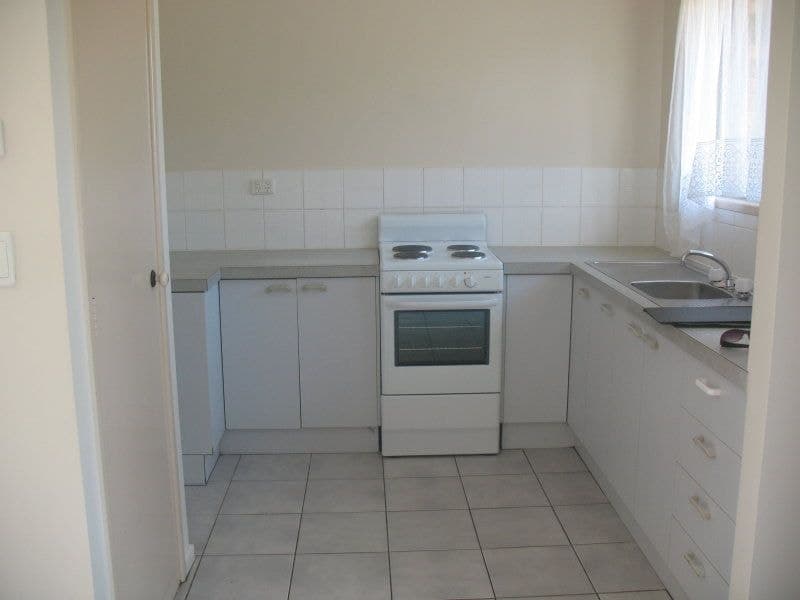6 Gunsynd Grove, Branyan, Branyan - Thumbnail 4