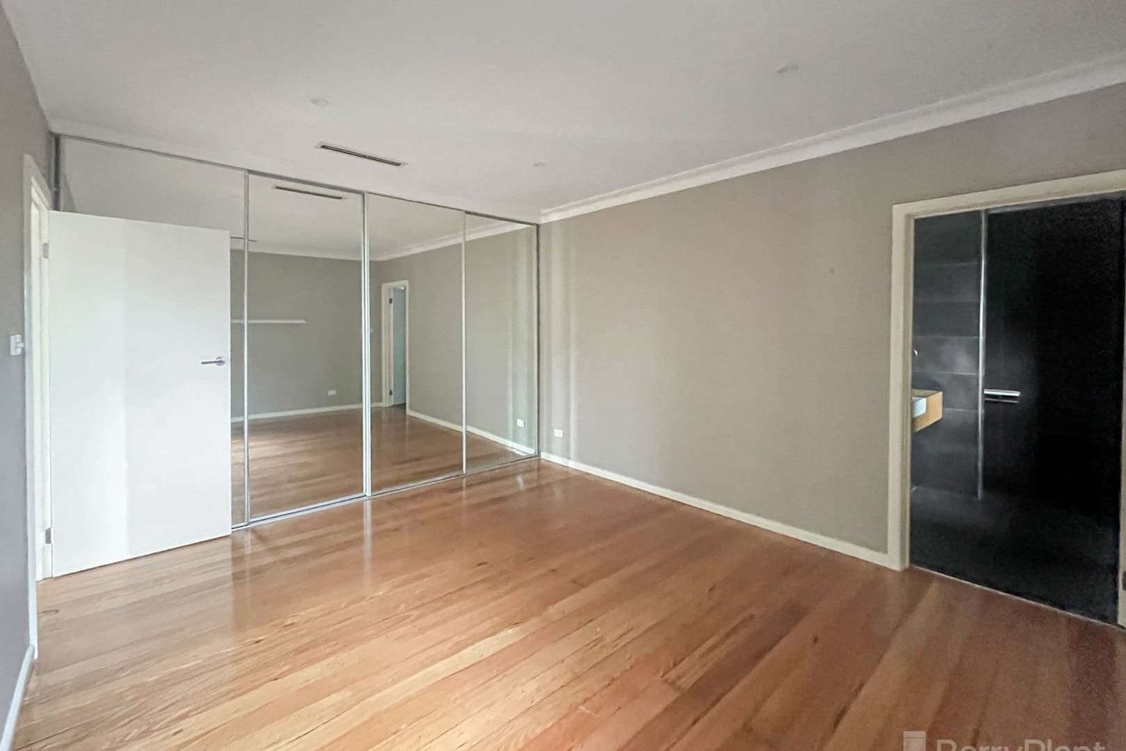 6 Woodley StreetNarre Warren, VIC 3805  - Leased, Narre Warren - Thumbnail 5