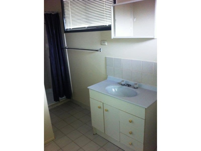 1 / 120 Targo Street, Bundaberg ..., Bundaberg .. - Thumbnail 5