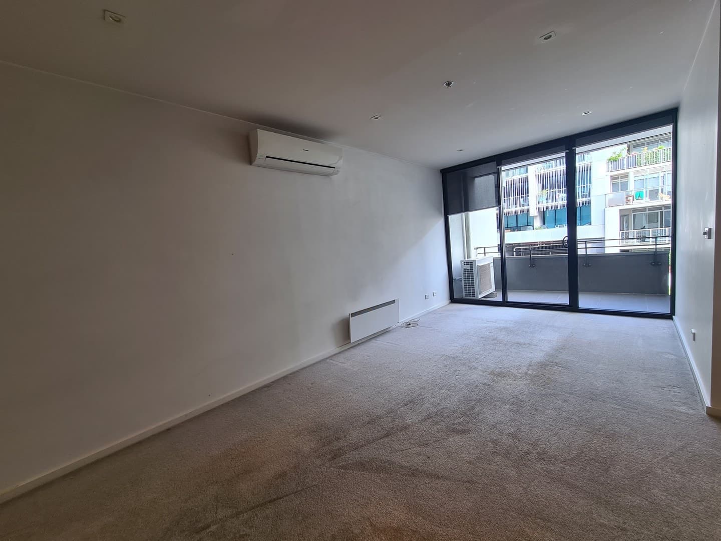 D201/52 Nott Street, Port Melbourne, VIC, 3207, Port Melbourne - Thumbnail 4