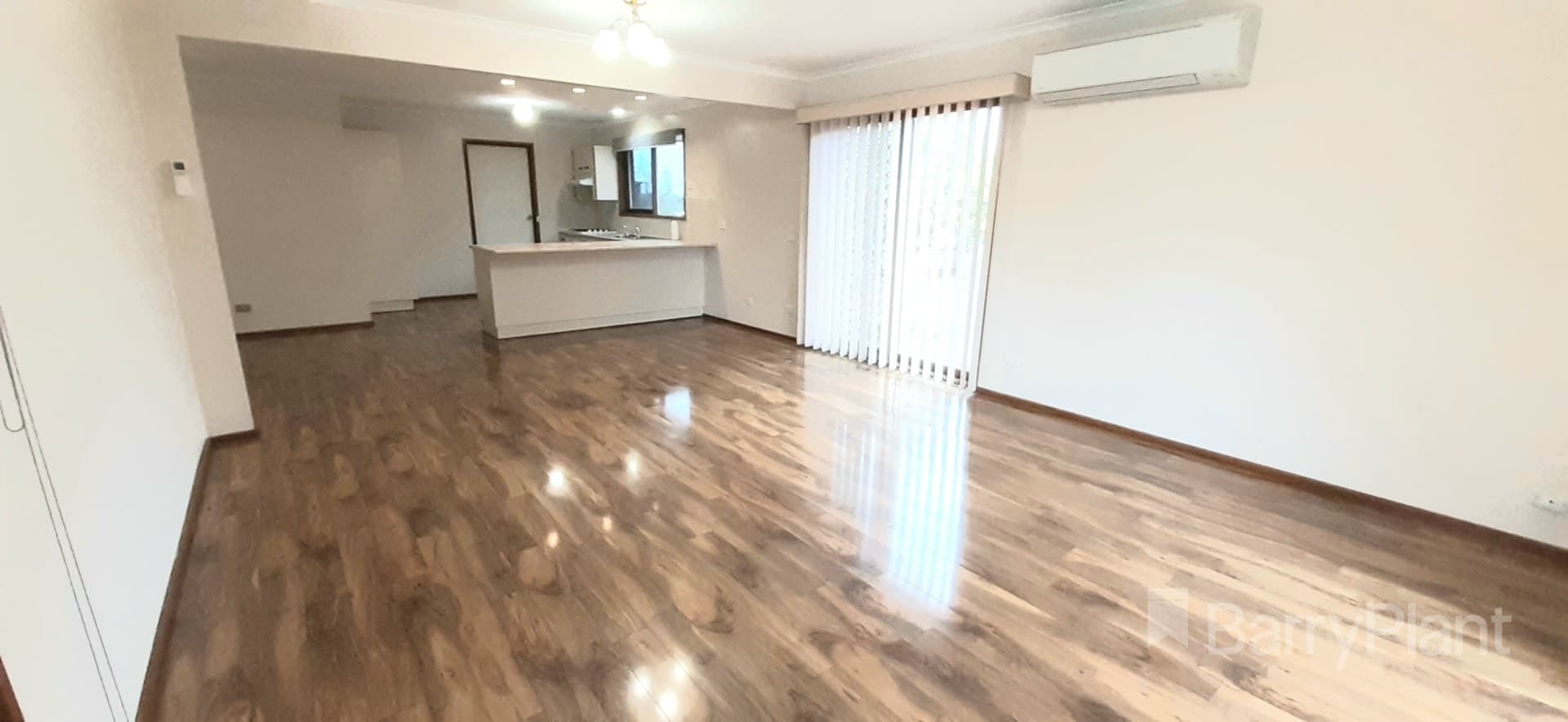 27 Pemberton DriveNarre Warren, VIC 3805  - Leased, Narre Warren - Thumbnail 2