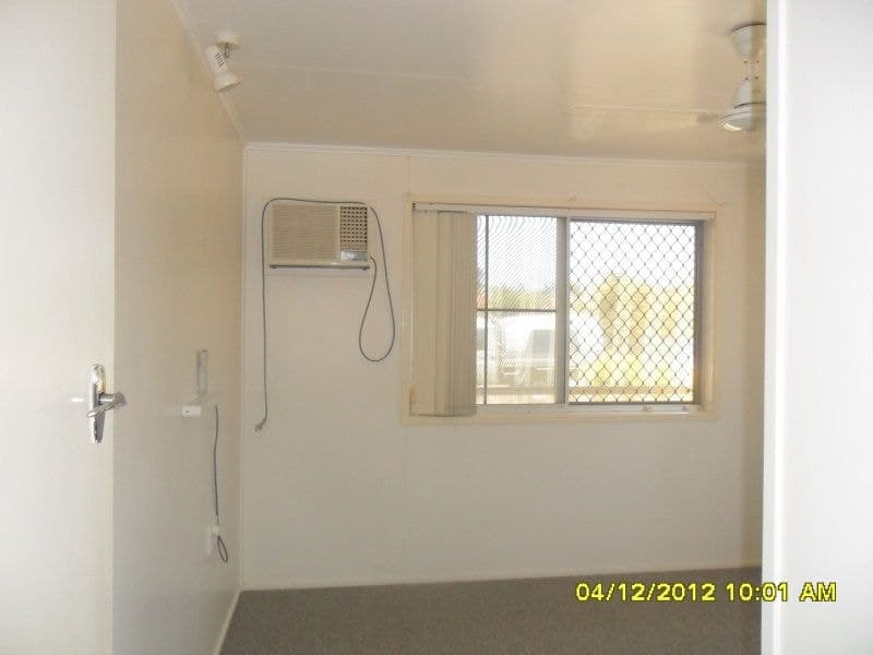 26 Lovejoy Street, Avenell Heights, Avenell Heights - Thumbnail 5