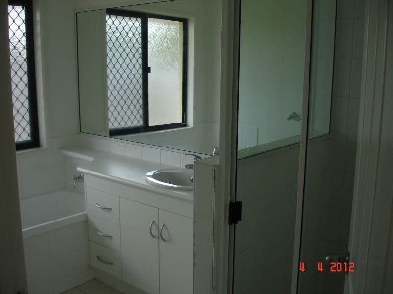 19 Malvern Drive, Moore Park Beach, Moore Park Beach - Thumbnail 7