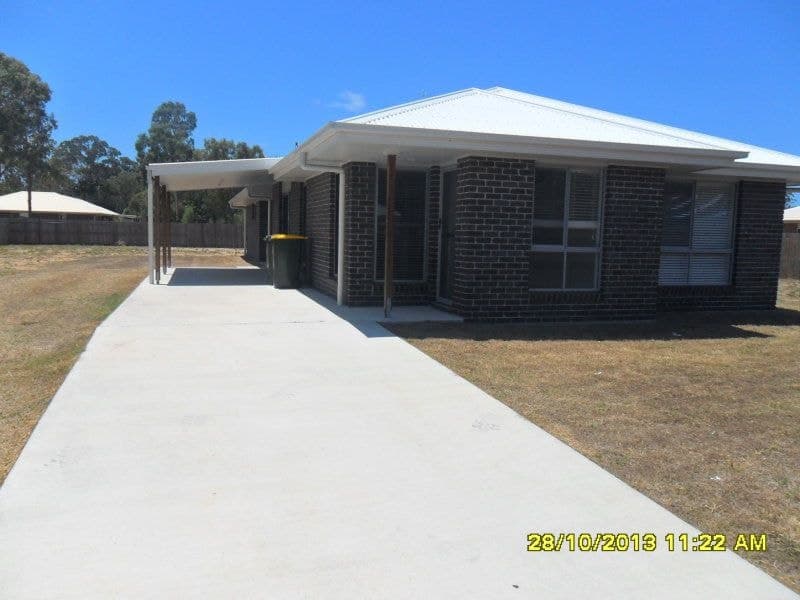 14 Regency Road, Moore Park Beach, Moore Park Beach - Thumbnail 2