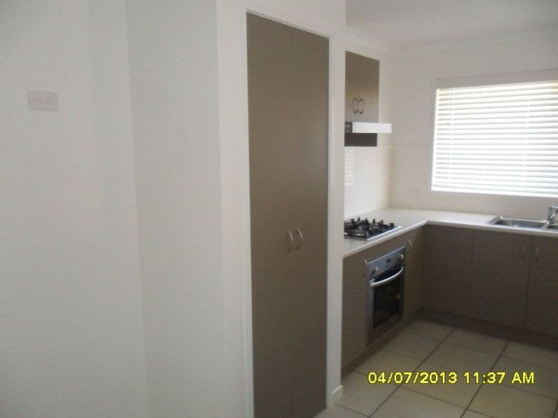11 Regency Road, Moore Park Beach, Moore Park Beach - Thumbnail 3