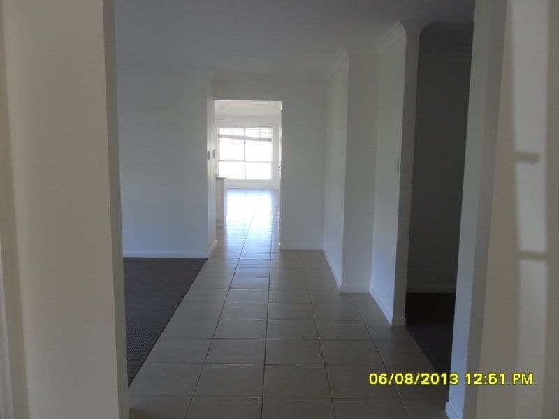 9 Cycad Court, Moore Park Beach, Moore Park Beach - Thumbnail 4