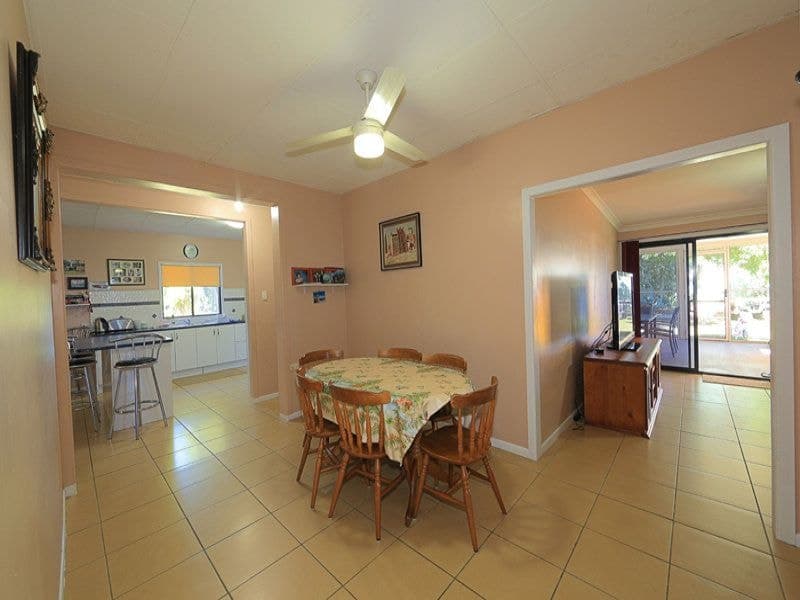 74 Dr Mays Crossing Road, Alloway, Alloway - Thumbnail 6