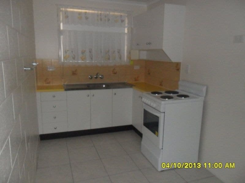 2 / 219 McCarthy Street, Avenell Heights, Avenell.. - Thumbnail 5