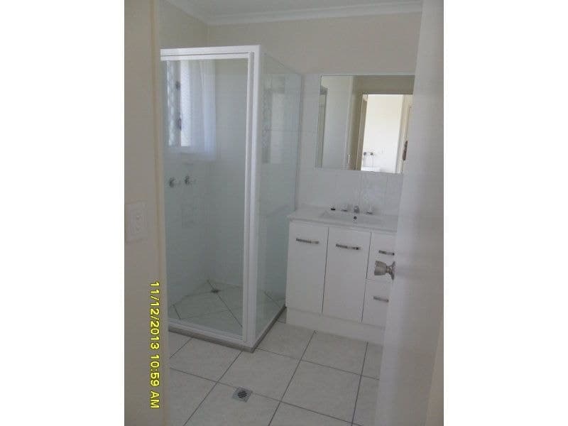 2 / 219 McCarthy Street, Avenell Heights, Avenell.. - Thumbnail 7