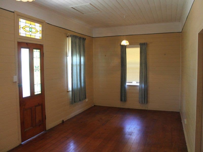 7 Griffith Street, Bundaberg South, Bundaberg South - Thumbnail 5