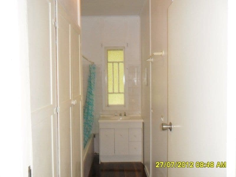 147 Byrne, Millbank, Millbank - Thumbnail 4