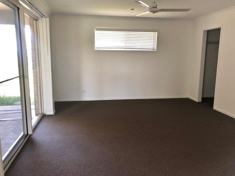 27 Malvern Drive, Moore Park Beach, Moore Park Beach - Thumbnail 8