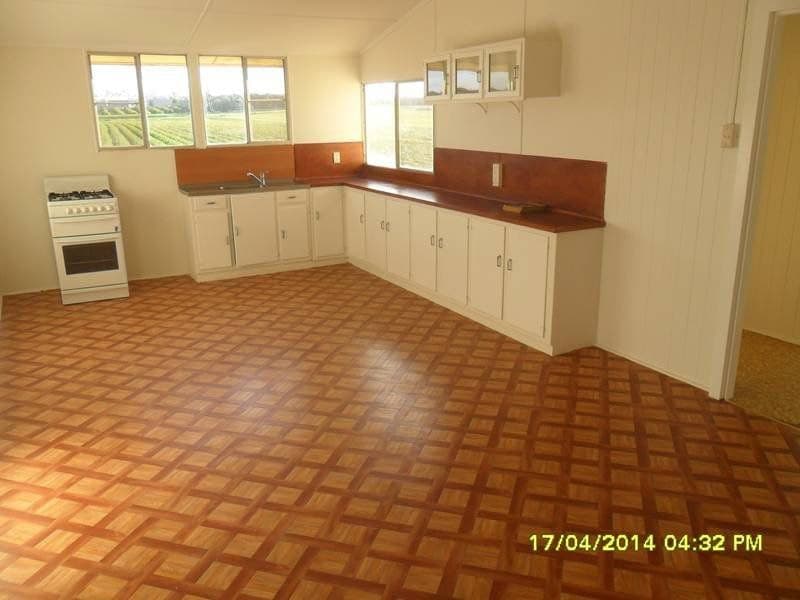 13 Sergiacomi Street, Welcome Creek, Welcome Creek - Thumbnail 4
