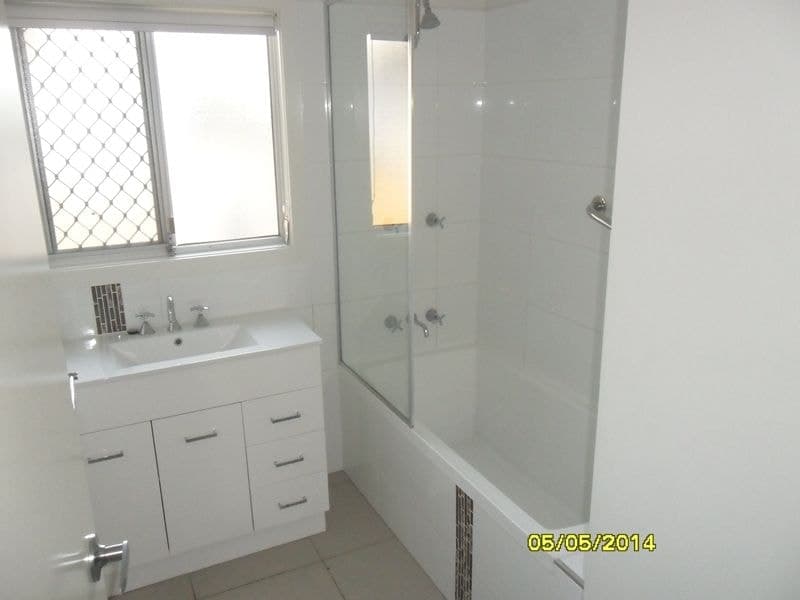 11 Olsen Street, Bundaberg East, Bundaberg East - Thumbnail 4