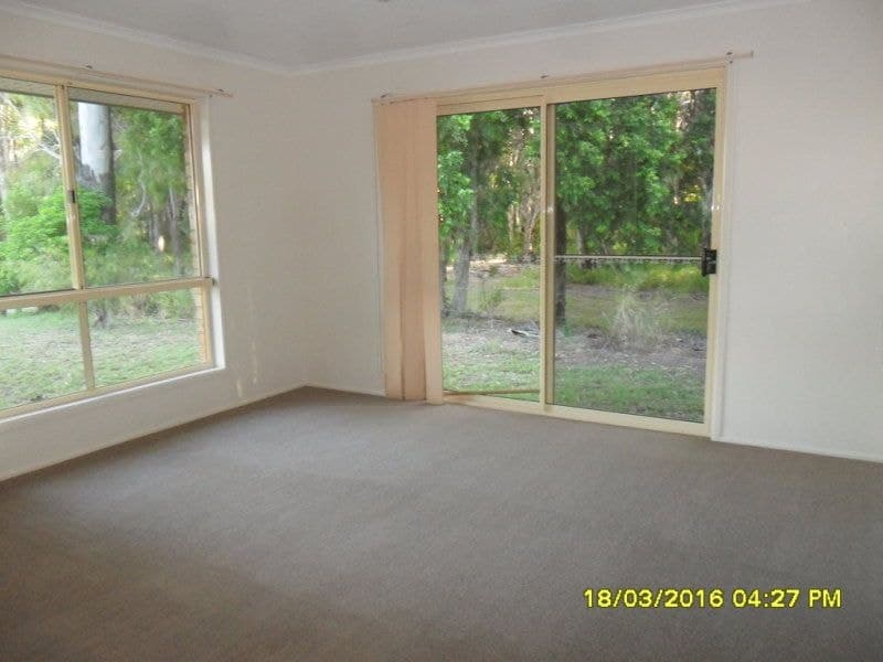14 Olive Drive, Moore Park Beach, Moore Park Beach - Thumbnail 4