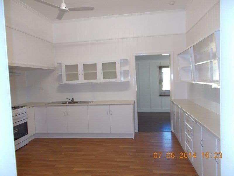 140 Targo Street, Walkervale, Walkervale - Thumbnail 3