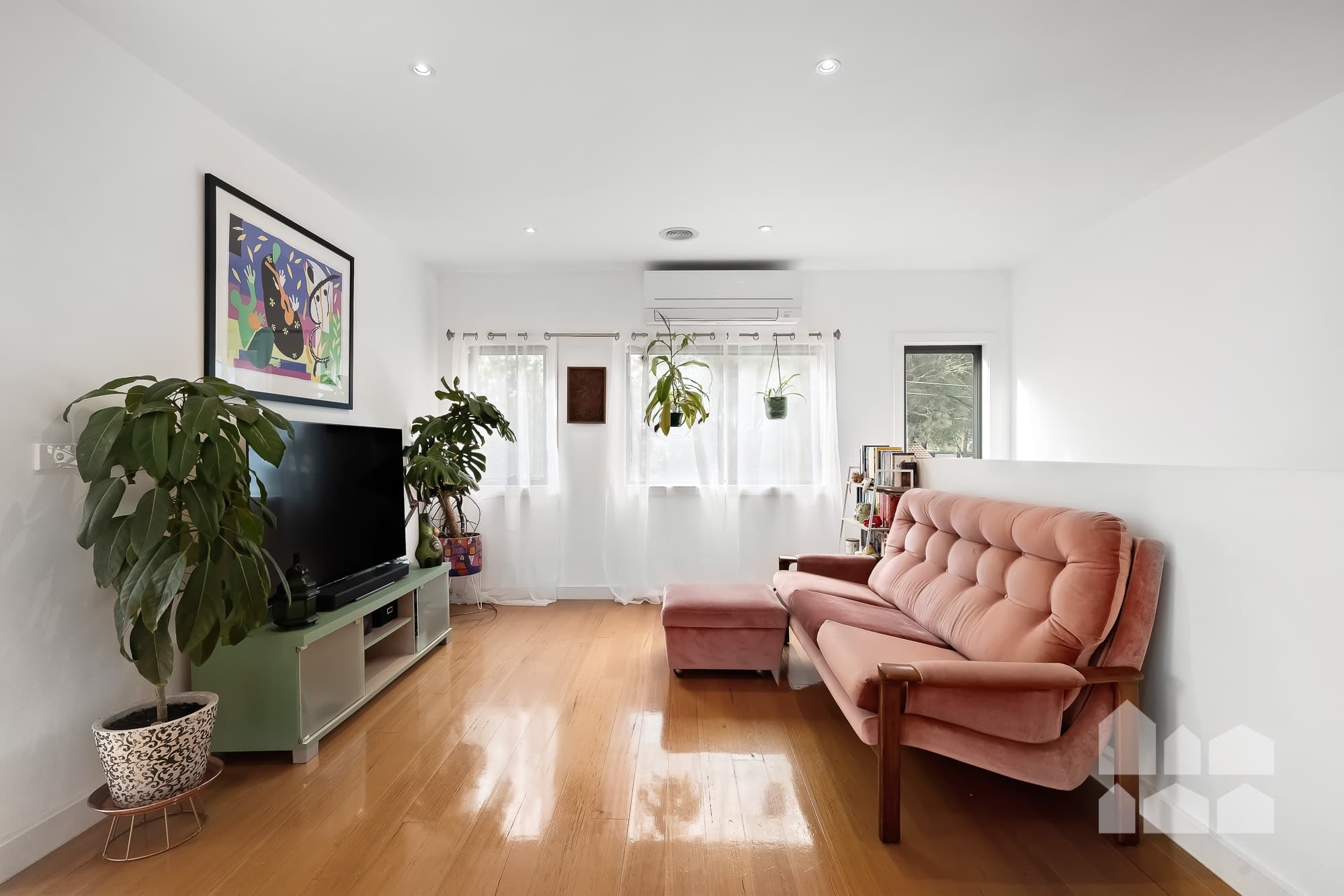 1/12 Eleanor Street, Footscray - Thumbnail 4