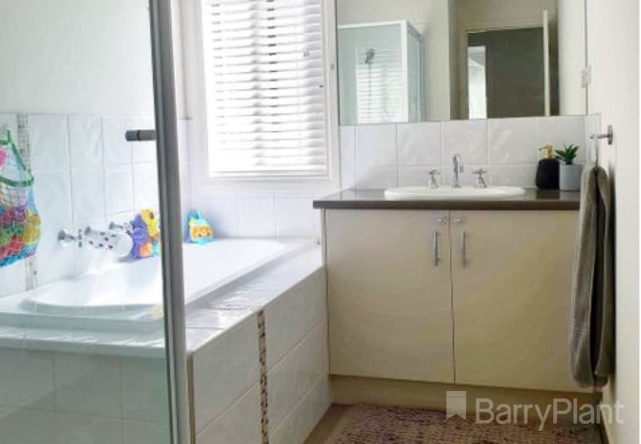 106 Melissa WayPakenham, VIC 3810  - Leased, Pakenham - Thumbnail 6
