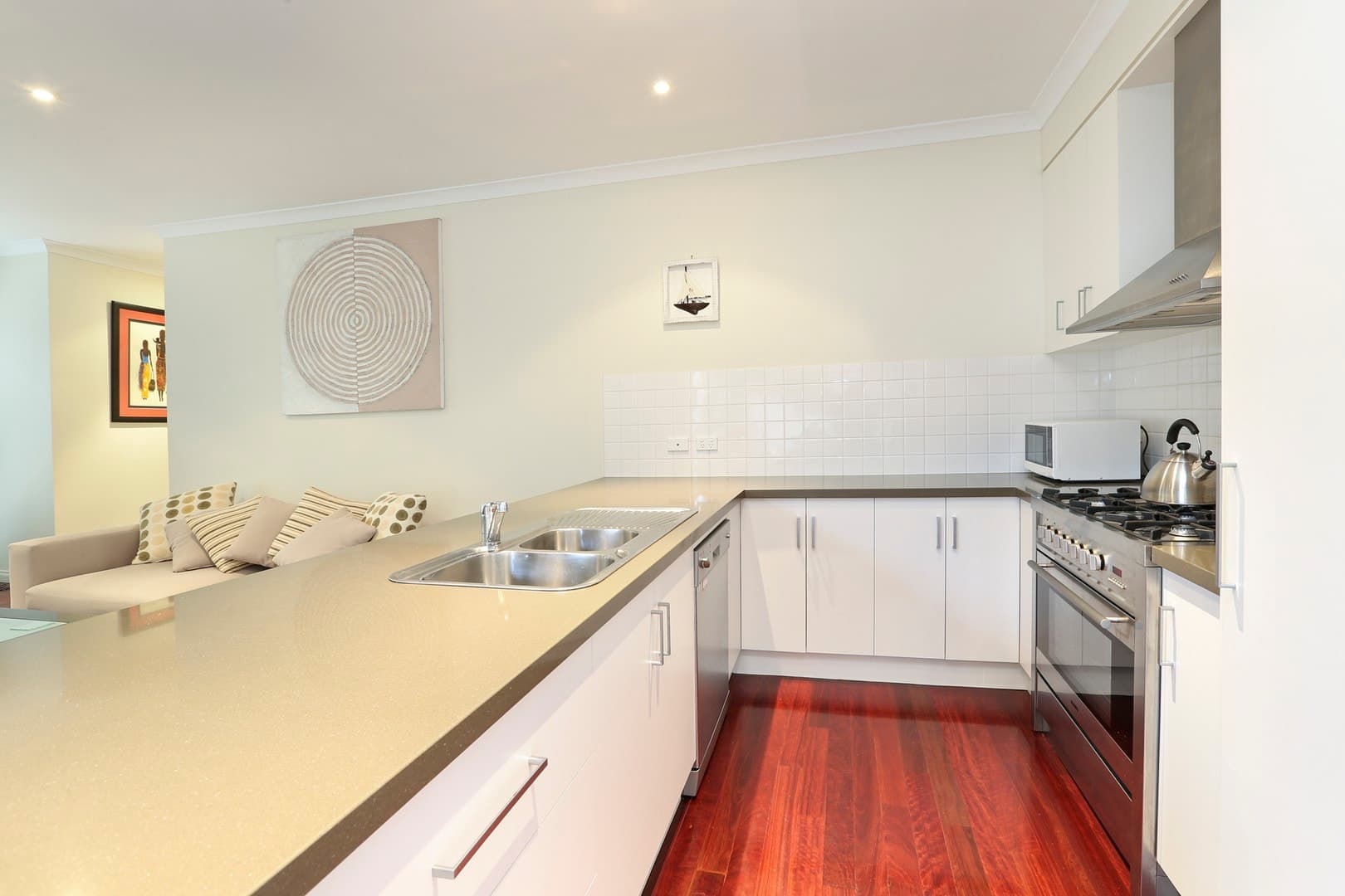 2/25 Heyers RoadGrovedale, VIC 3216  - Leased, Grovedale - Thumbnail 2
