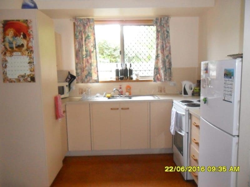 2 / 4 Cleary Street, Millbank, Millbank - Thumbnail 3
