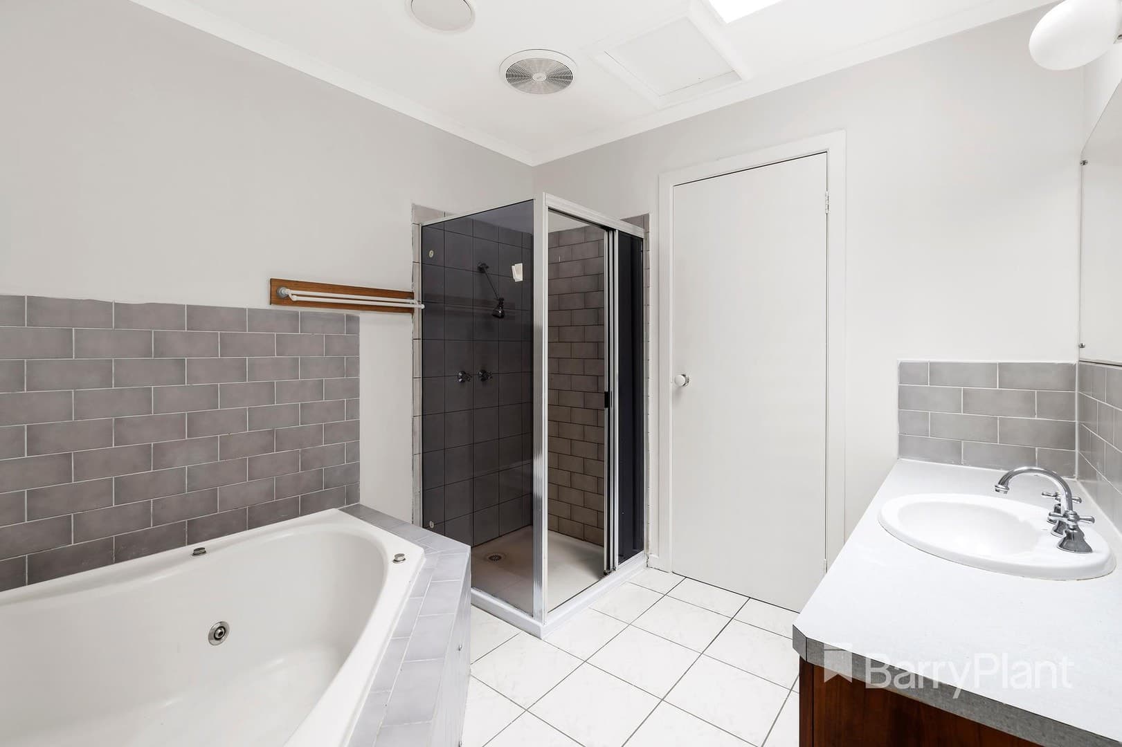 1/76-78 Williamsons RoadDoncaster, VIC 3108  - Leased, Doncaster - Thumbnail 7