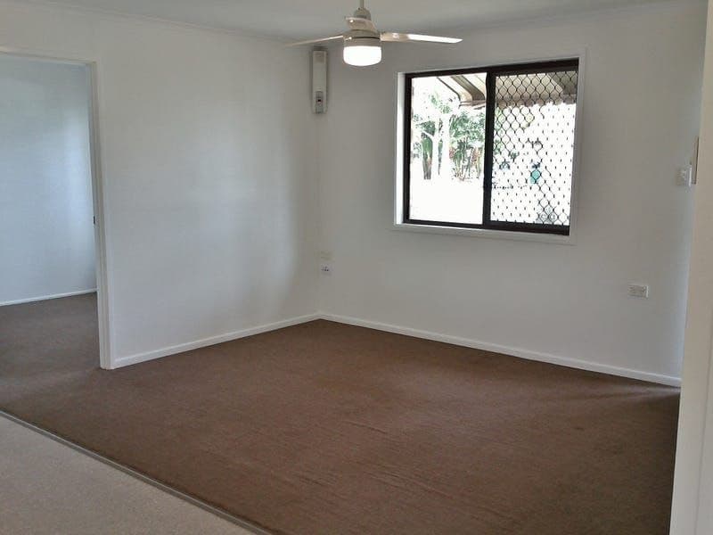 52 Broadmeadow Avenue, Thabeban, Thabeban - Thumbnail 4