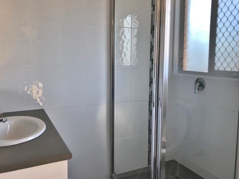 52 Broadmeadow Avenue, Thabeban, Thabeban - Thumbnail 6