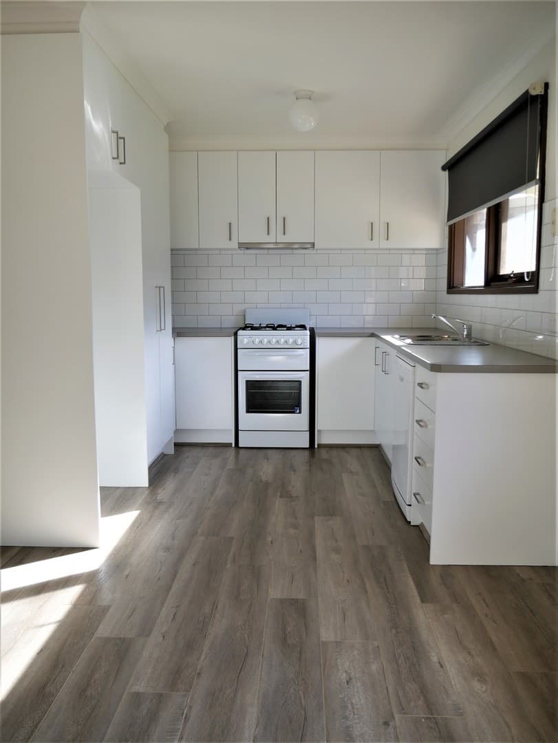 33 Chelmsford WayMelton West, VIC 3337  - Leased, Melton West - Thumbnail 3