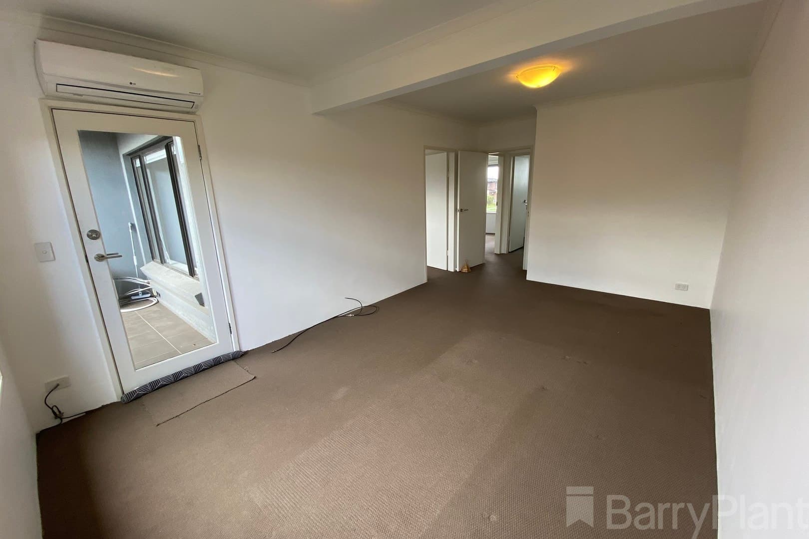 4/7 Burns AvenueClayton South, VIC 3169  - Leased, Clayton South - Thumbnail 3