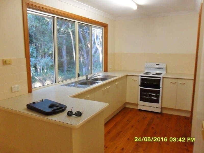 42 Sylvan Drive, Moore Park Beach, Moore Park Beach - Thumbnail 3