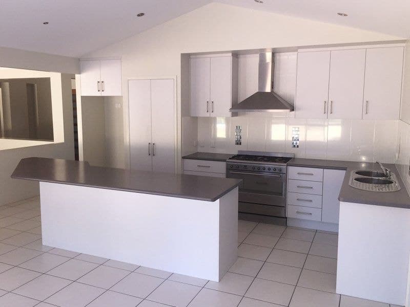 22 Plum Tree Crescent, Moore Park Beach, Moore Par.. - Thumbnail 3