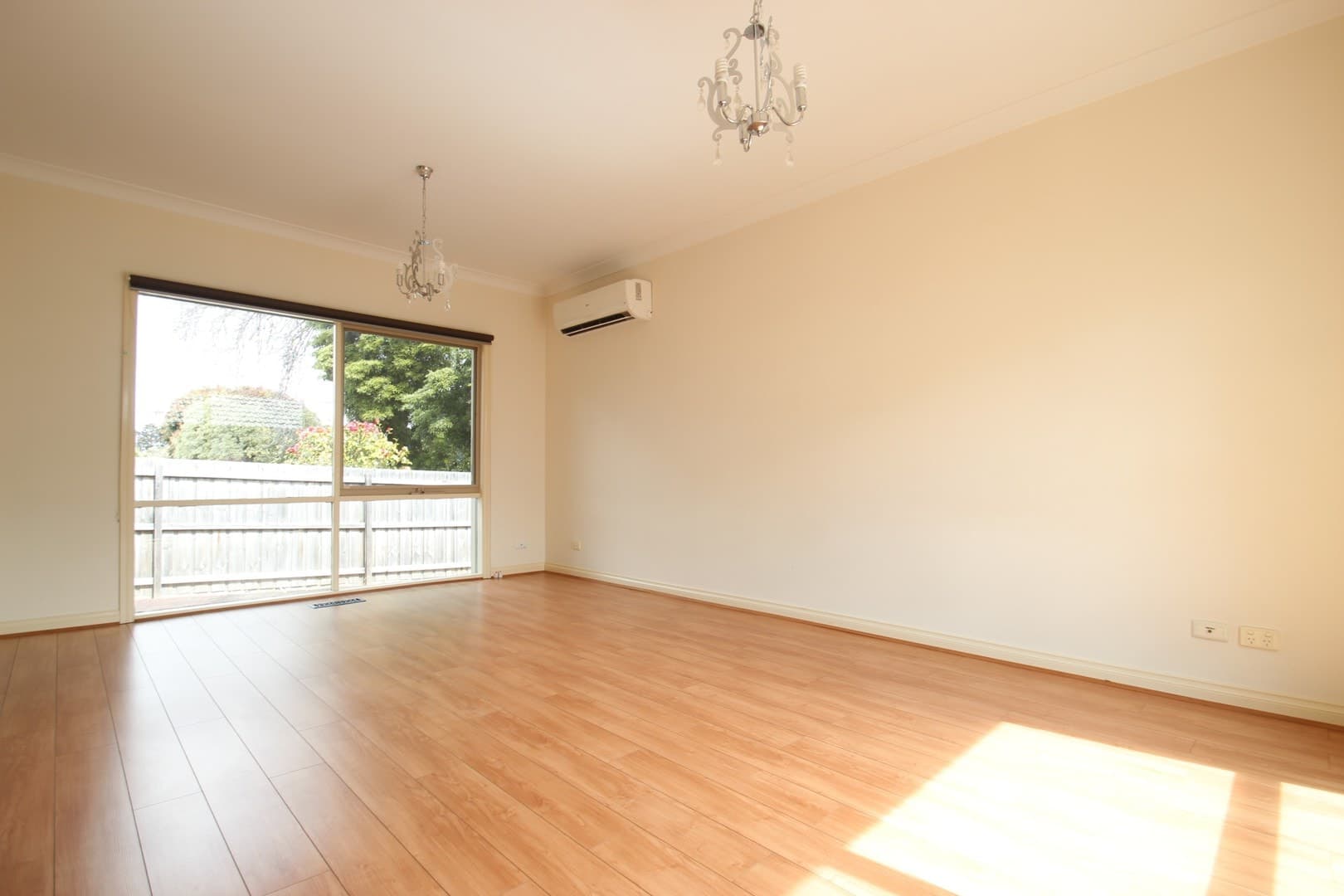 2/26 Roberts StreetGlen Waverley, VIC 3150  - Leased, Glen Waverley - Thumbnail 8